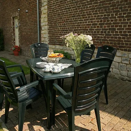 Lovely In With Forest Nearby Vakantiehuis