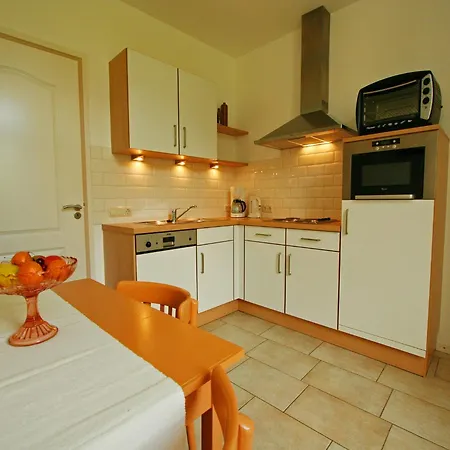 Lovely In With Forest Nearby *