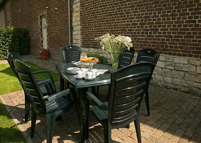 Lovely In With Forest Nearby Сasa de vacaciones