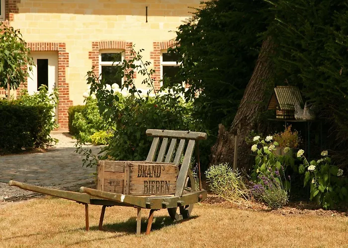 Lovely In With Forest Nearby Wijlre