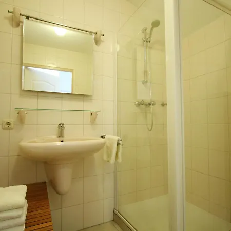 Casa vacanze Lovely In With Forest Nearby