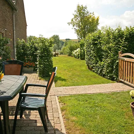 Lovely In With Forest Nearby *