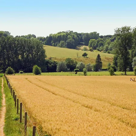 Casa vacanze Lovely In With Forest Nearby