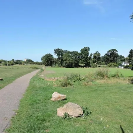 Casa vacanze Lovely In With Forest Nearby Wijlre