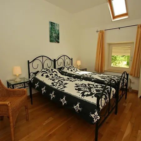 Lovely In With Forest Nearby Casa vacanze Wijlre